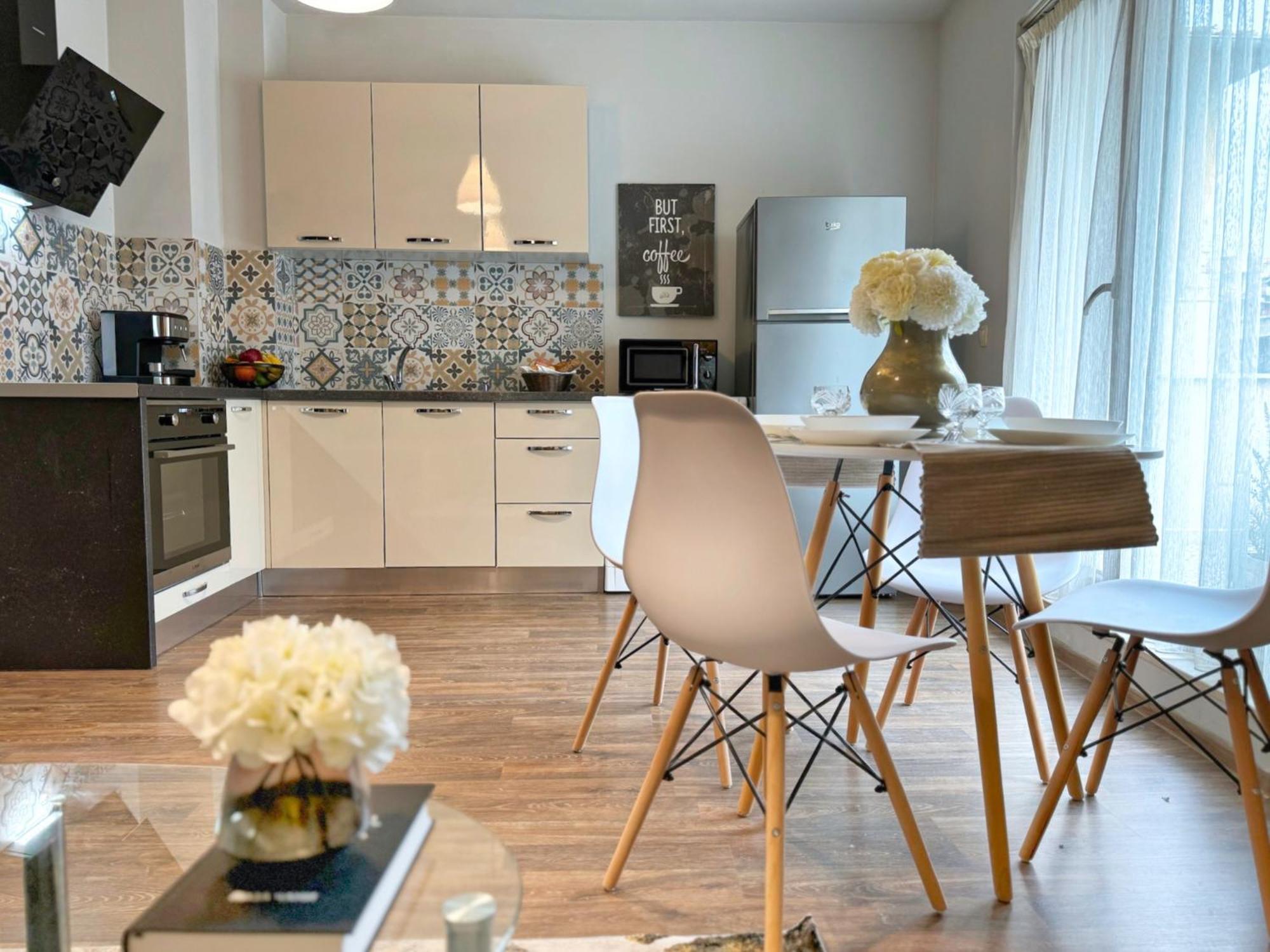 Top Centre Plovdiv Apt. With Parking For 4 Guests Exterior foto